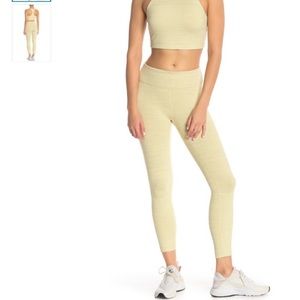 Outdoor Voices 7/8 Legging in Dandelion